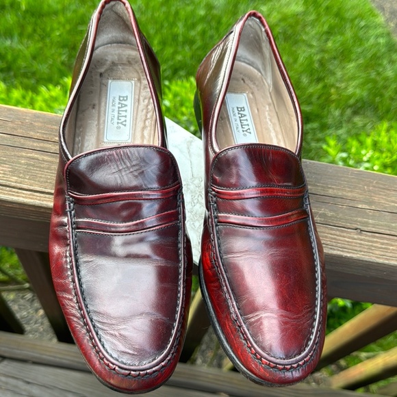 Bally Burgundy Loafers Slip On Size 10M Men's Made in Italy - Picture 1 of 11